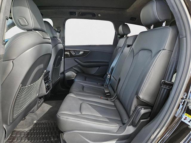 new 2025 Audi Q7 car, priced at $84,053