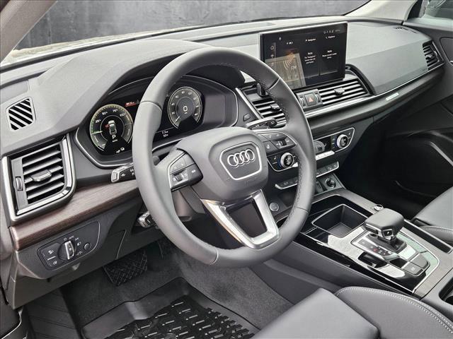 new 2025 Audi Q5 car, priced at $62,360