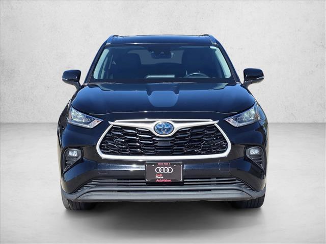 used 2020 Toyota Highlander Hybrid car, priced at $26,997
