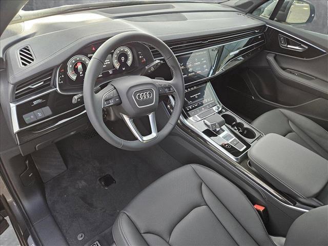 new 2025 Audi Q7 car, priced at $70,637
