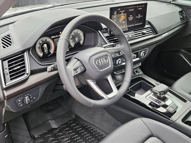 new 2025 Audi Q5 car, priced at $50,250