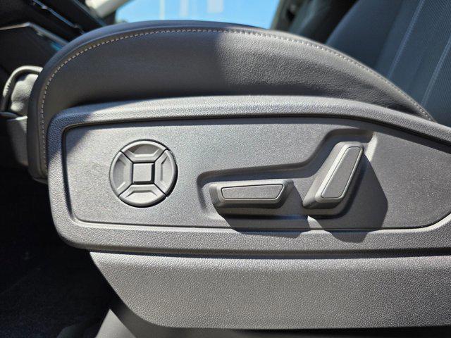 new 2025 Audi Q5 car, priced at $61,229
