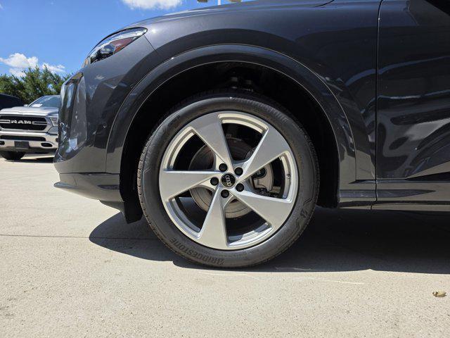 new 2025 Audi Q5 car, priced at $61,229