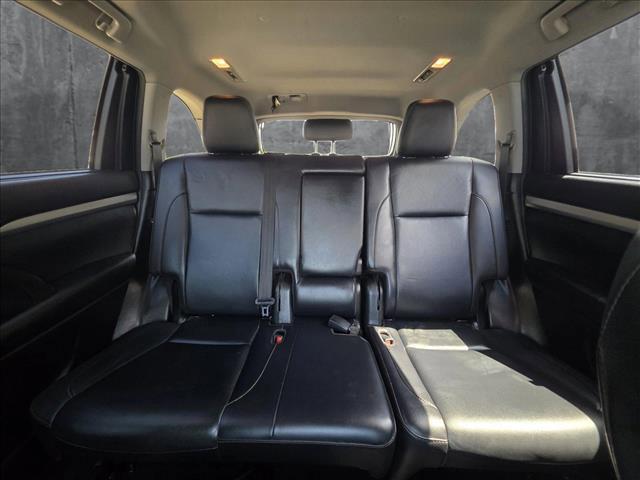 used 2019 Toyota Highlander car, priced at $26,991