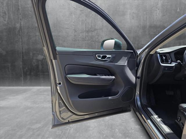 used 2020 Volvo XC60 car, priced at $15,881