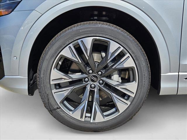 new 2025 Audi Q8 car, priced at $73,579
