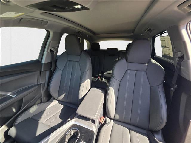 new 2025 Audi Q5 car, priced at $58,442