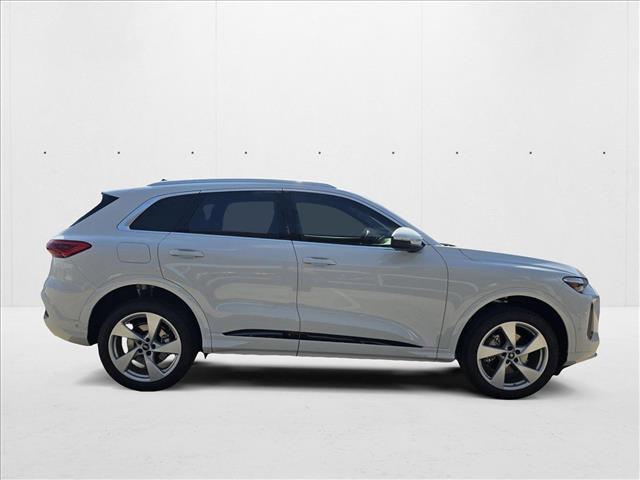 new 2025 Audi Q5 car, priced at $58,442