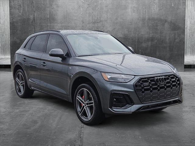 new 2025 Audi Q5 car, priced at $69,385