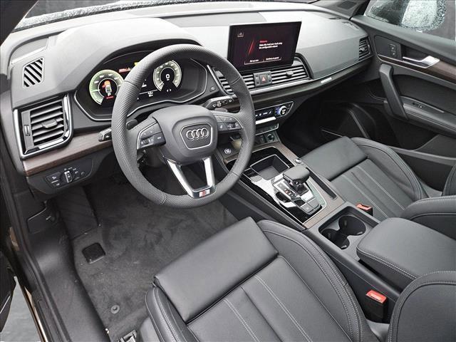 new 2025 Audi Q5 car, priced at $69,385