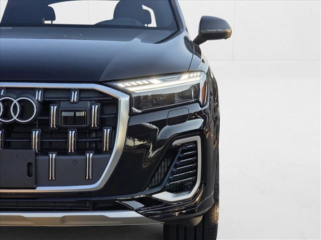 new 2025 Audi Q7 car, priced at $74,066