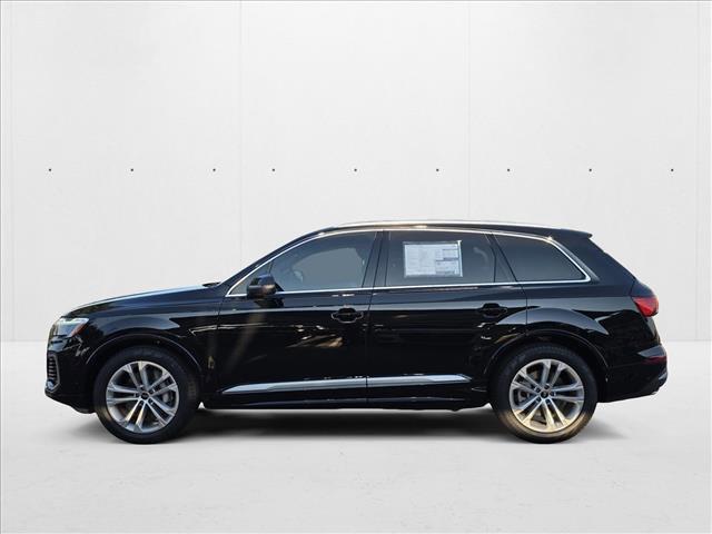 new 2025 Audi Q7 car, priced at $74,066