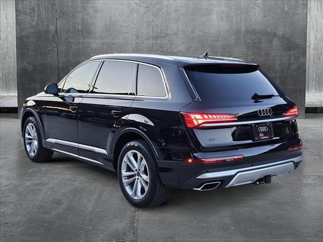 new 2025 Audi Q7 car, priced at $75,800