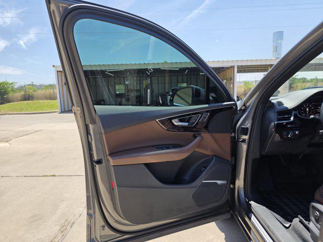 used 2017 Audi Q7 car, priced at $19,490