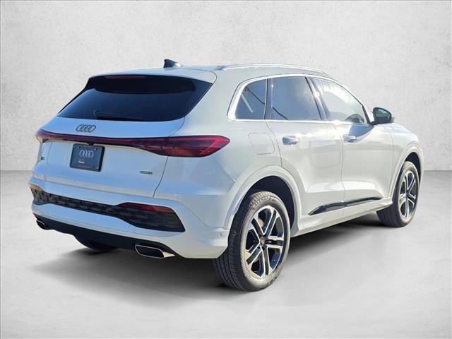 new 2025 Audi Q5 car, priced at $57,686