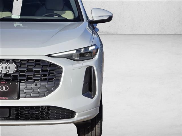 new 2025 Audi Q5 car, priced at $57,686