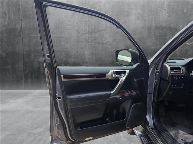 used 2015 Lexus GX 460 car, priced at $21,307