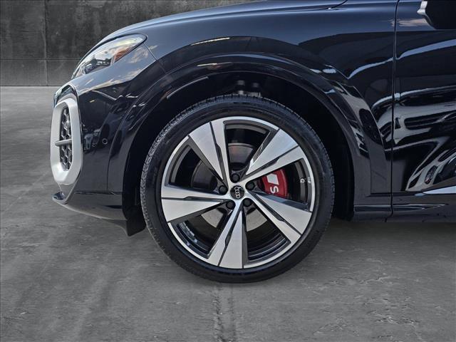new 2025 Audi SQ5 car, priced at $73,615