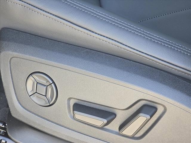 new 2025 Audi Q3 car, priced at $41,933