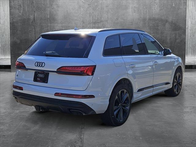 new 2025 Audi Q7 car, priced at $77,840