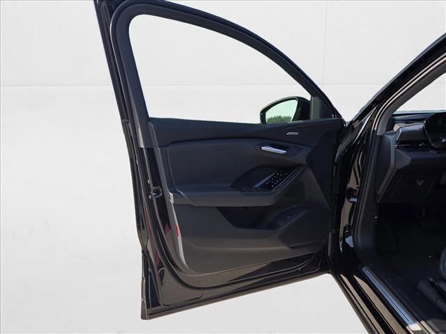 new 2025 Audi Q6 e-tron car, priced at $78,225