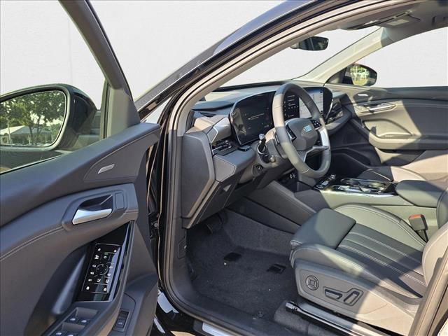 new 2025 Audi Q6 e-tron car, priced at $78,225