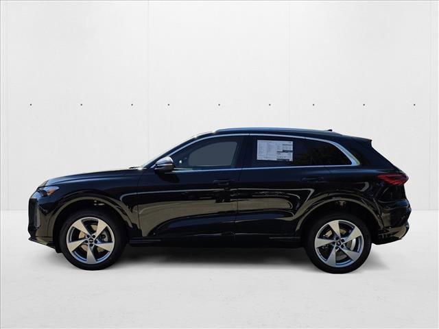 new 2025 Audi Q5 car, priced at $58,442