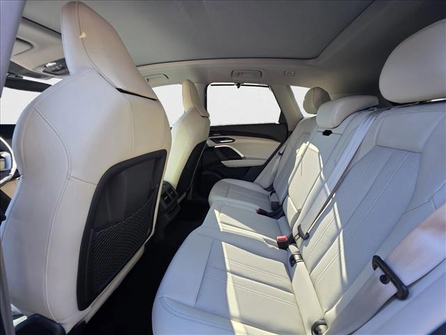 new 2025 Audi Q5 car, priced at $58,442
