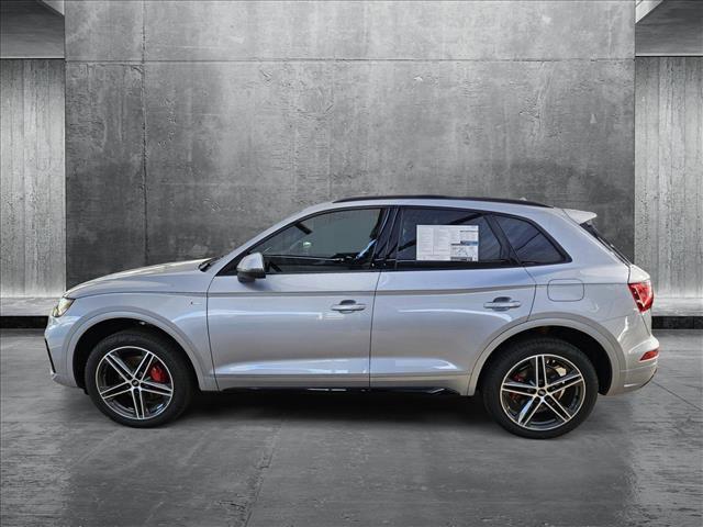 new 2025 Audi Q5 car, priced at $70,335