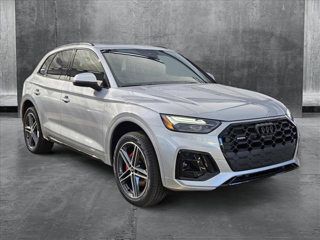 new 2025 Audi Q5 car, priced at $70,335