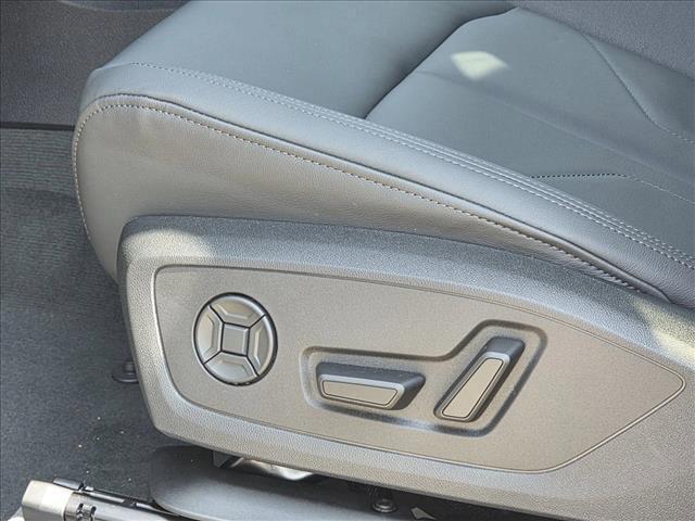 new 2025 Audi Q3 car, priced at $42,325
