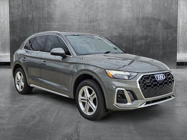 new 2025 Audi Q5 car, priced at $66,685