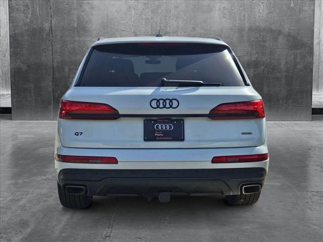 new 2025 Audi Q7 car, priced at $72,052