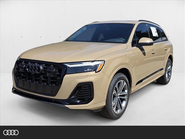 new 2025 Audi Q7 car, priced at $62,701