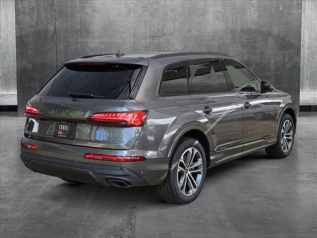new 2025 Audi Q7 car, priced at $67,284