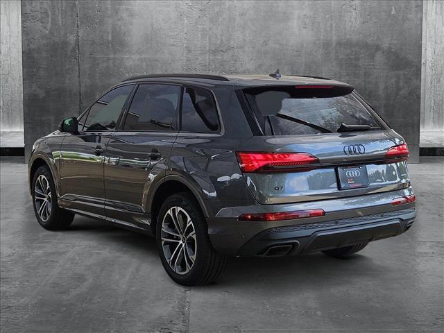 new 2025 Audi Q7 car, priced at $67,284