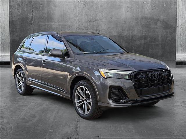 new 2025 Audi Q7 car, priced at $67,284