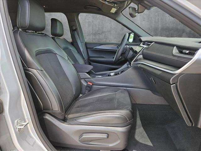 used 2024 Jeep Grand Cherokee car, priced at $34,995