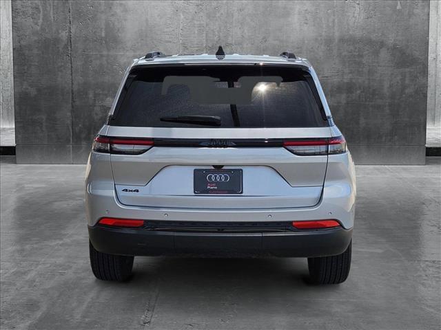 used 2024 Jeep Grand Cherokee car, priced at $34,995