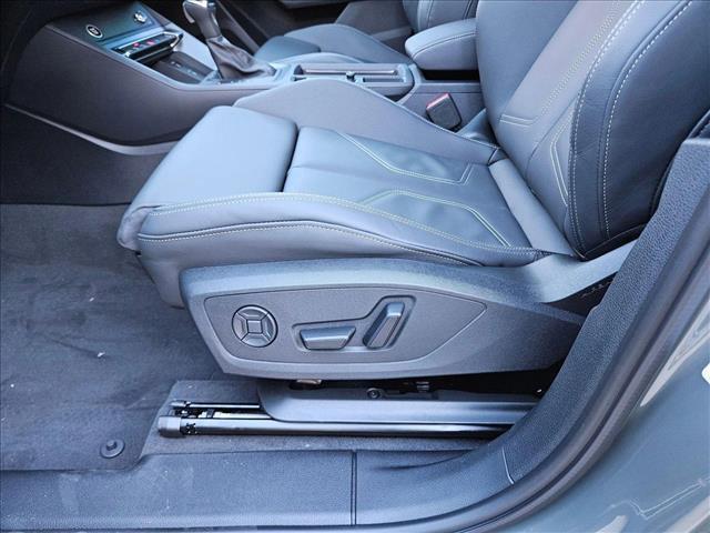 new 2025 Audi Q3 car, priced at $44,027