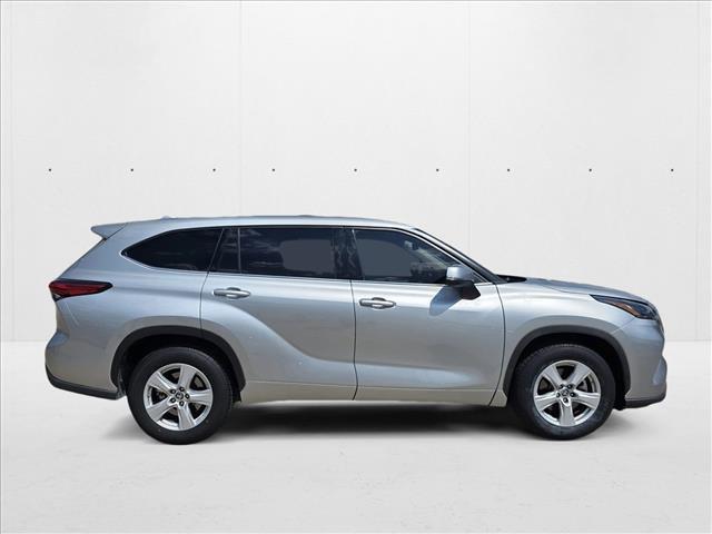 used 2021 Toyota Highlander car, priced at $20,983