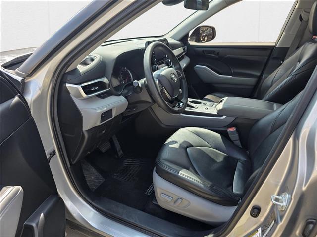 used 2021 Toyota Highlander car, priced at $20,983