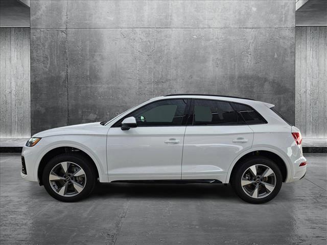 new 2025 Audi Q5 car, priced at $49,680