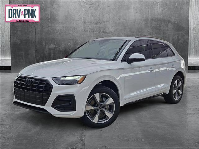 new 2025 Audi Q5 car, priced at $49,680