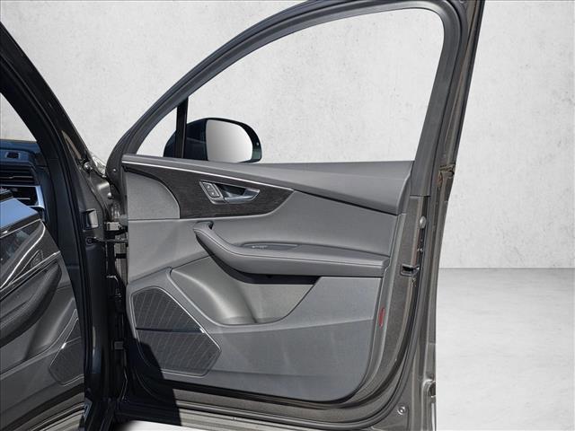 new 2026 Audi Q7 car, priced at $78,295