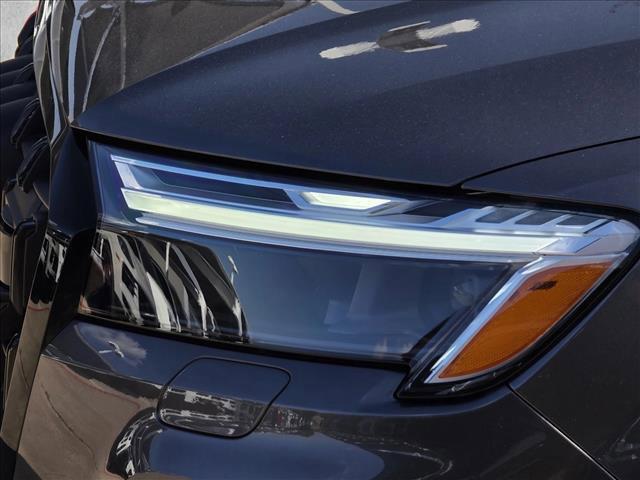 new 2026 Audi Q7 car, priced at $78,295