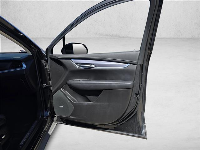 used 2019 Cadillac XT5 car, priced at $20,890