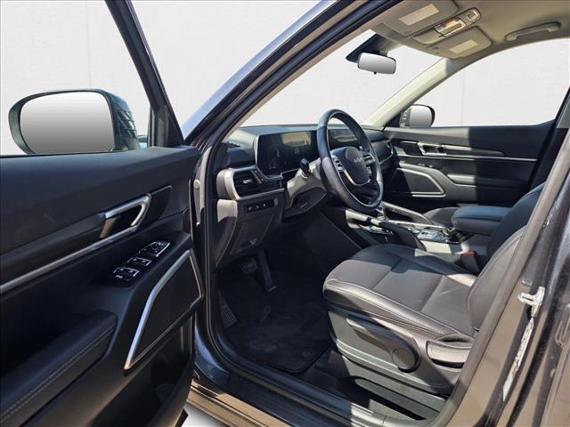 used 2024 Kia Telluride car, priced at $33,393