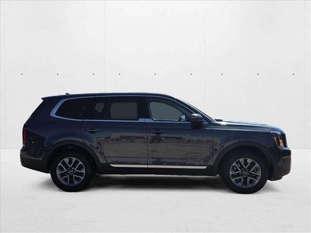 used 2024 Kia Telluride car, priced at $33,393