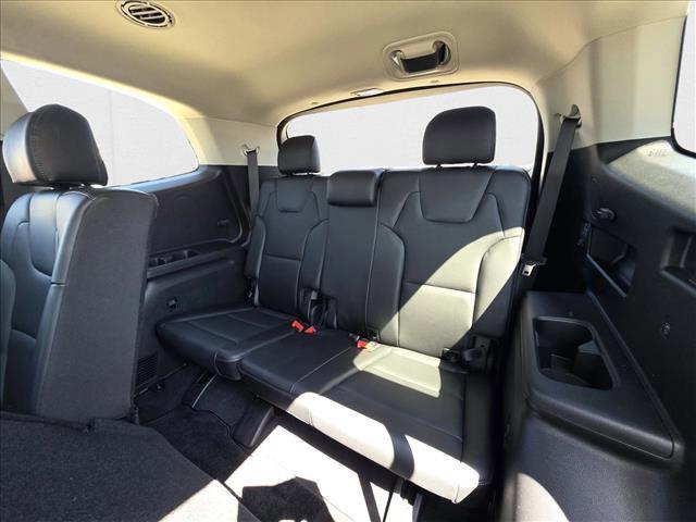 used 2024 Kia Telluride car, priced at $33,393